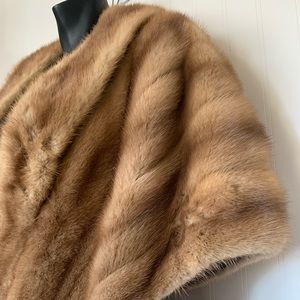 Mink Stole in excellent condition